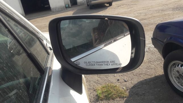 Зеркальный элемент зеркало правое Subaru Outback 2018 2019