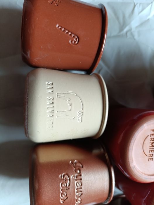 Піали та форми під десерт,придатні для запікання.