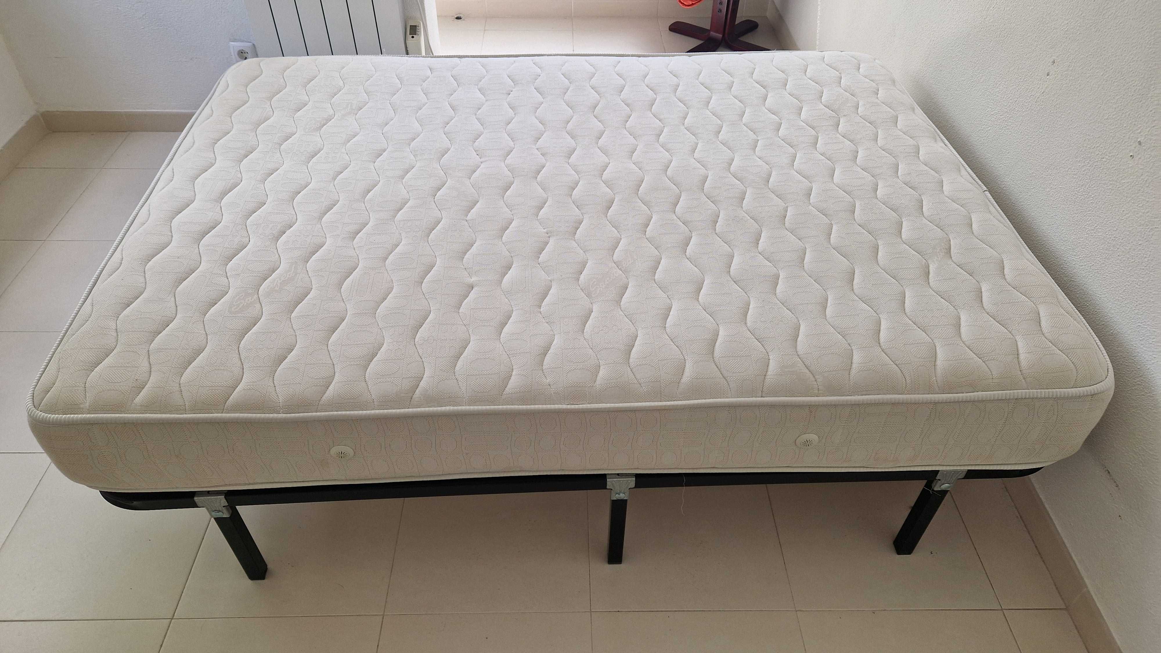Sommier de ripas e colchão Climax