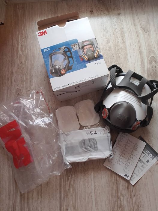 Maska pełnotwarzowa lakiernicza/ przeciwpyłowa 3M 6000 rozm M