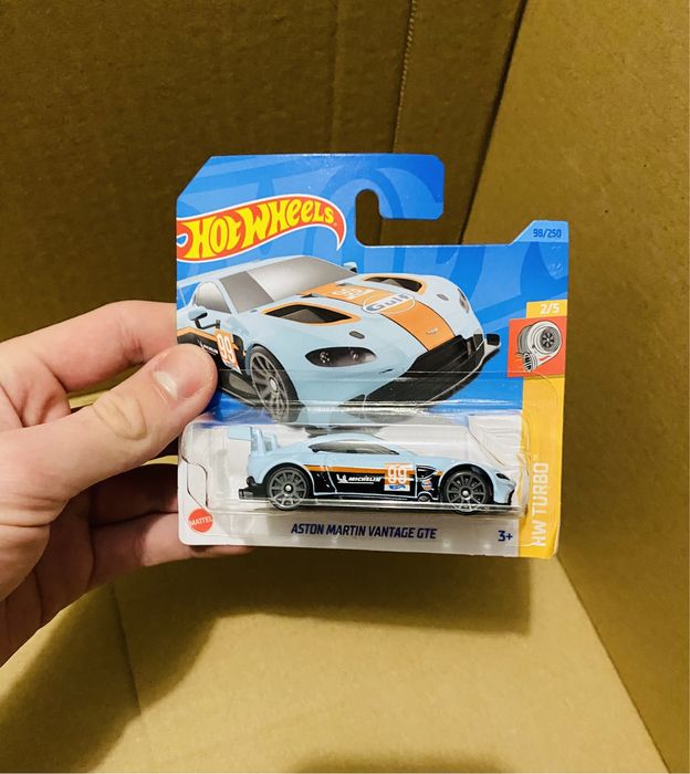 Hot Wheels Mattel Vantage GTE Aston Martin Gulf Auto Model Zabawka