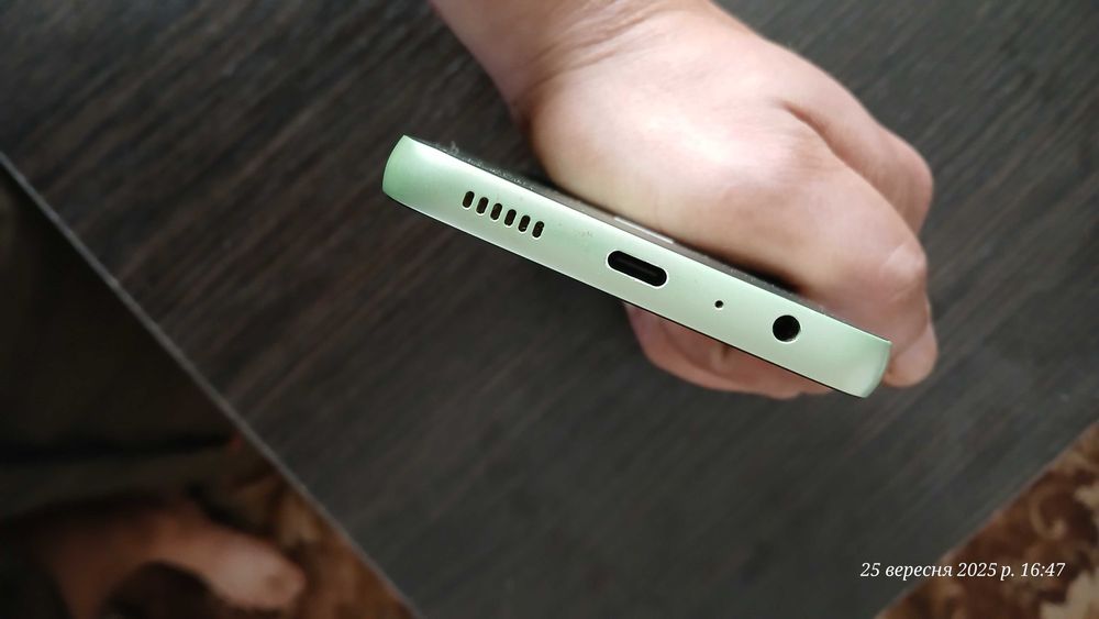 Продам у ідеальному стані Samsung A05s 4/64 без торгу!