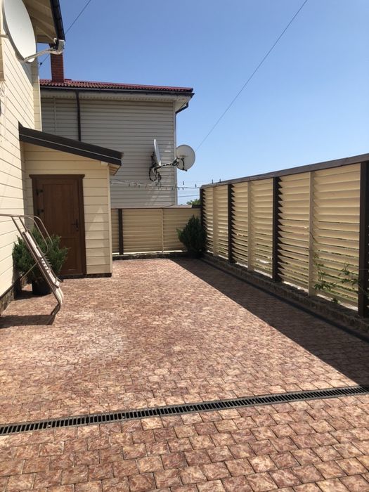 Ексклюзивний будиночок бiля моря, Чорноморськ