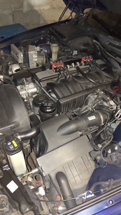 Продам автомобіль ВМW 5 cерії в кузові Е39 з мотором 2.0 бензин