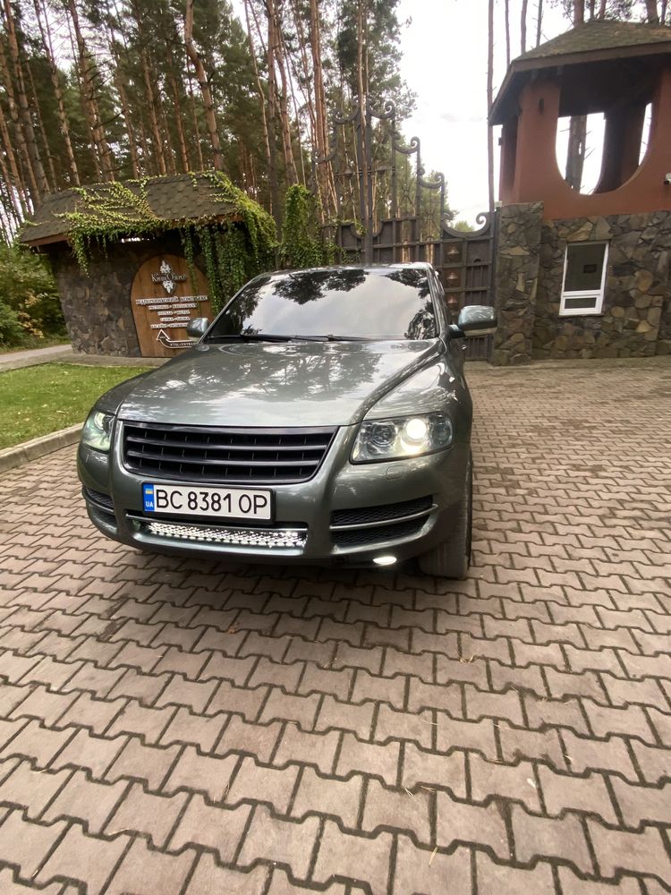 Volkswagen Touareg