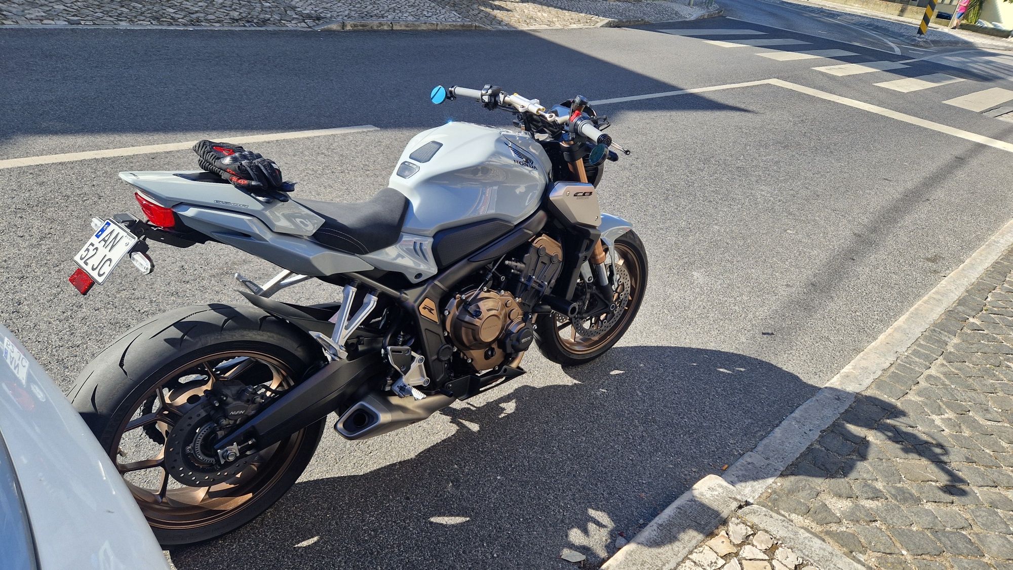 Honda cb650r 2022
