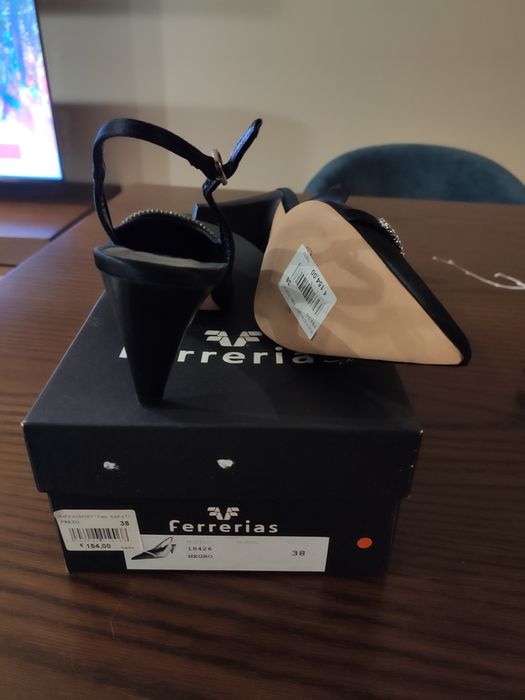 Sapatos Ferrerias