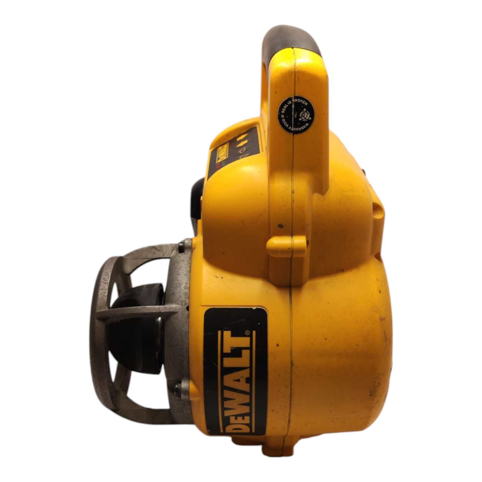 Niwelator DeWalt DW077 (2022) Type 1
