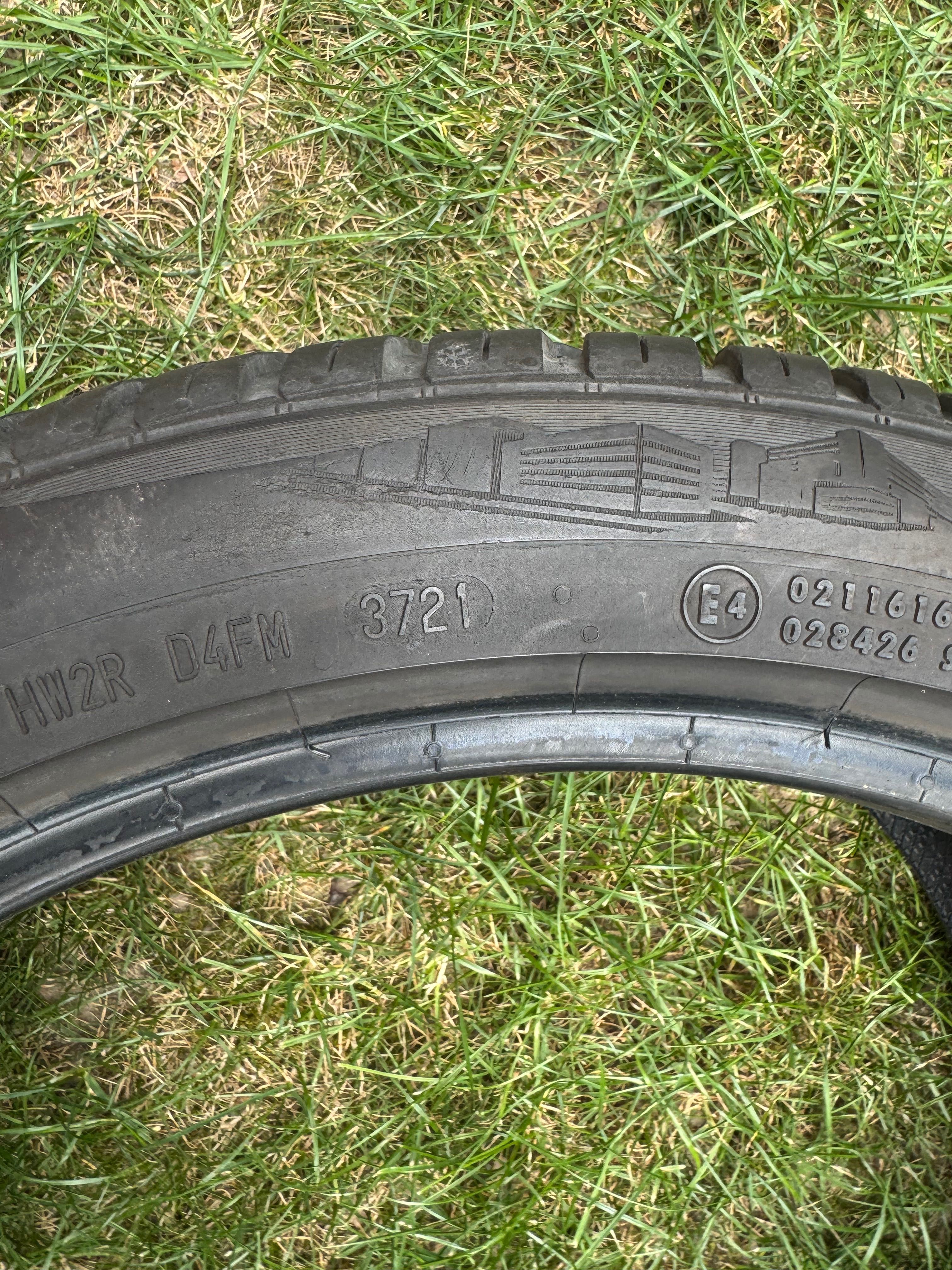 Opony Continental All season contact 235/40/18r