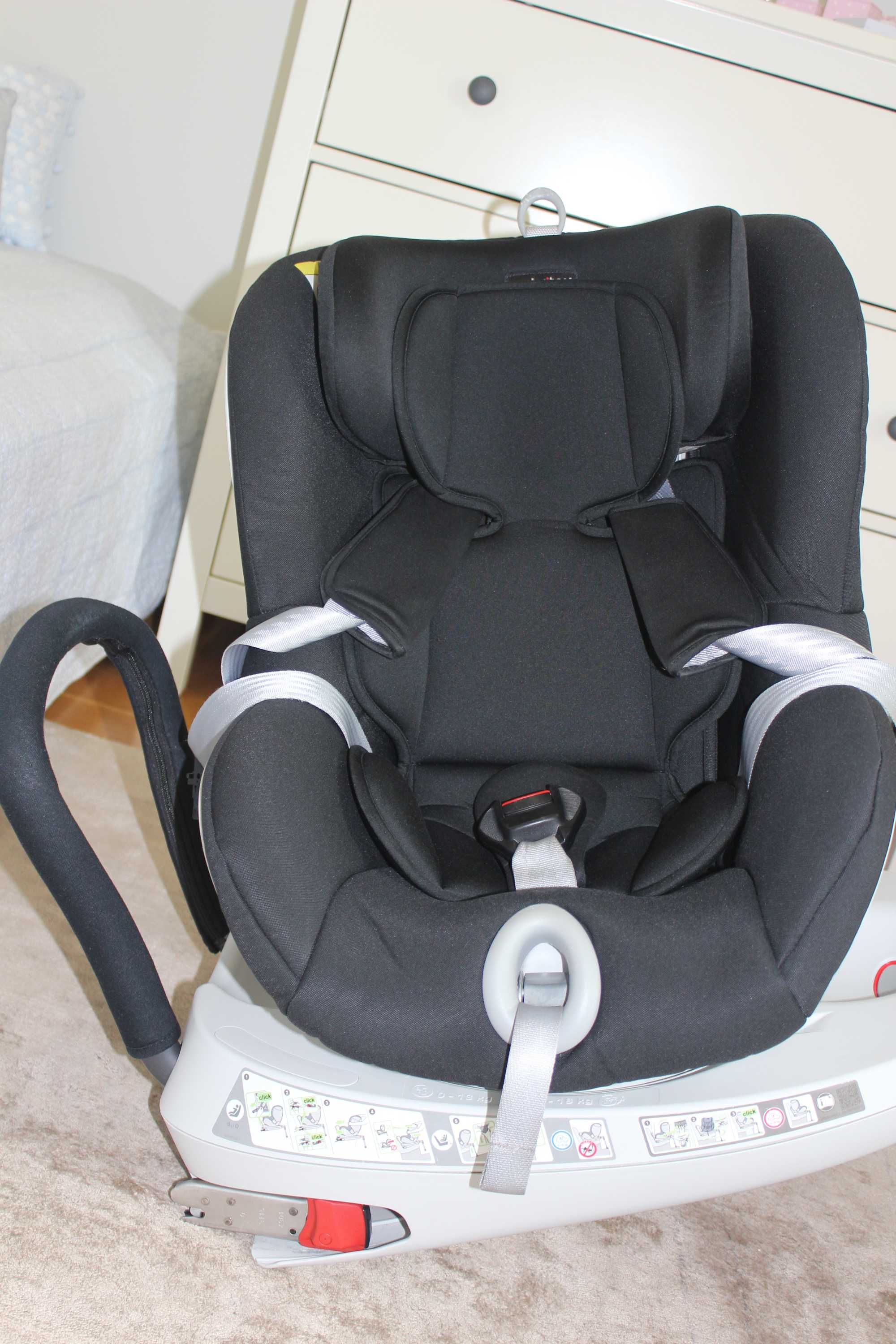 Cadeira Auto Britax Römer Dualfix Isofix 0+/1 Cosmos Black