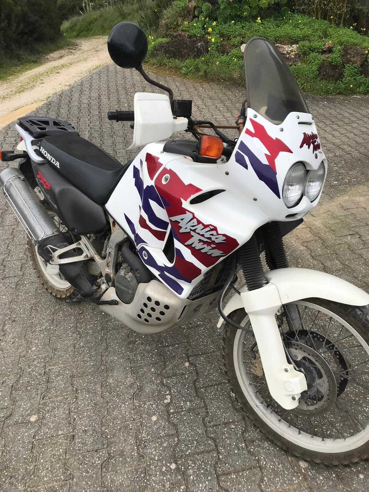 Honda África Twin XRV 750