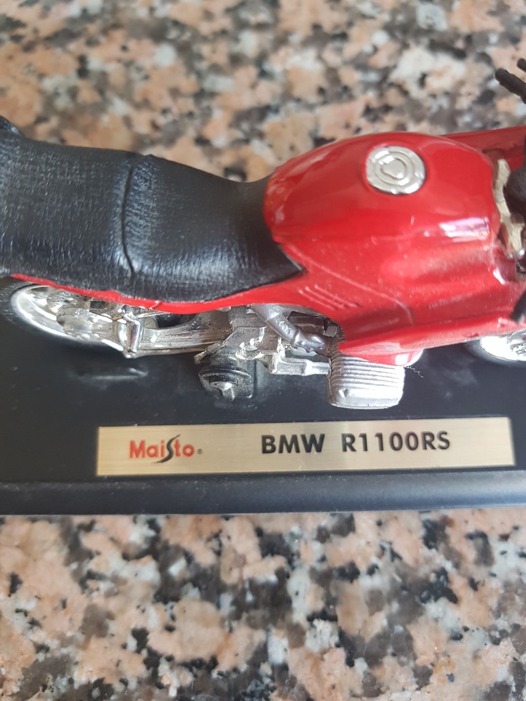 Moto Miniatura BMW R1100RS
Maisto