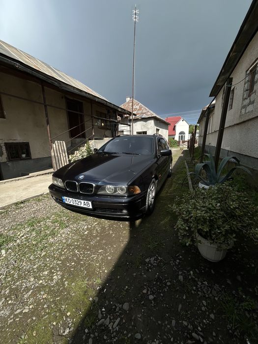 Продам BMW 520 turing