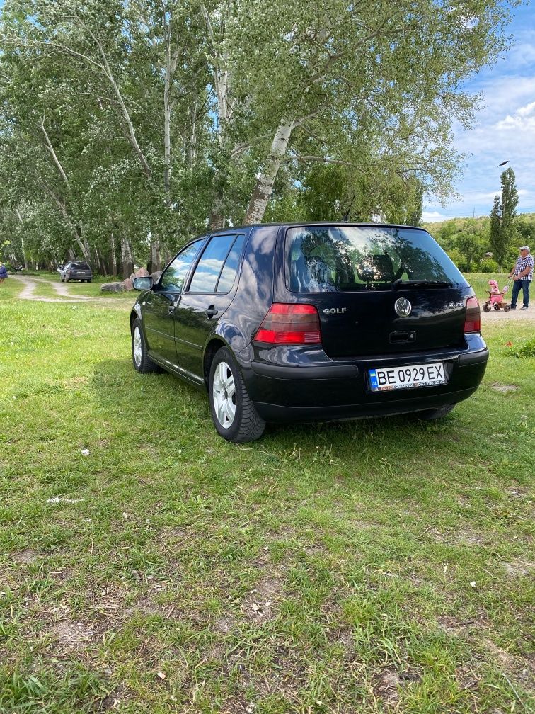 Продается Golf 4 1.6FSI