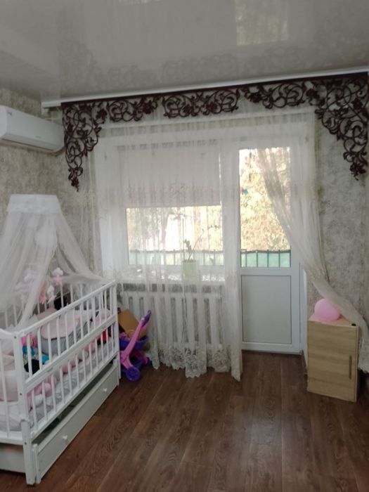 Продам 2-х кімнатну квартиру