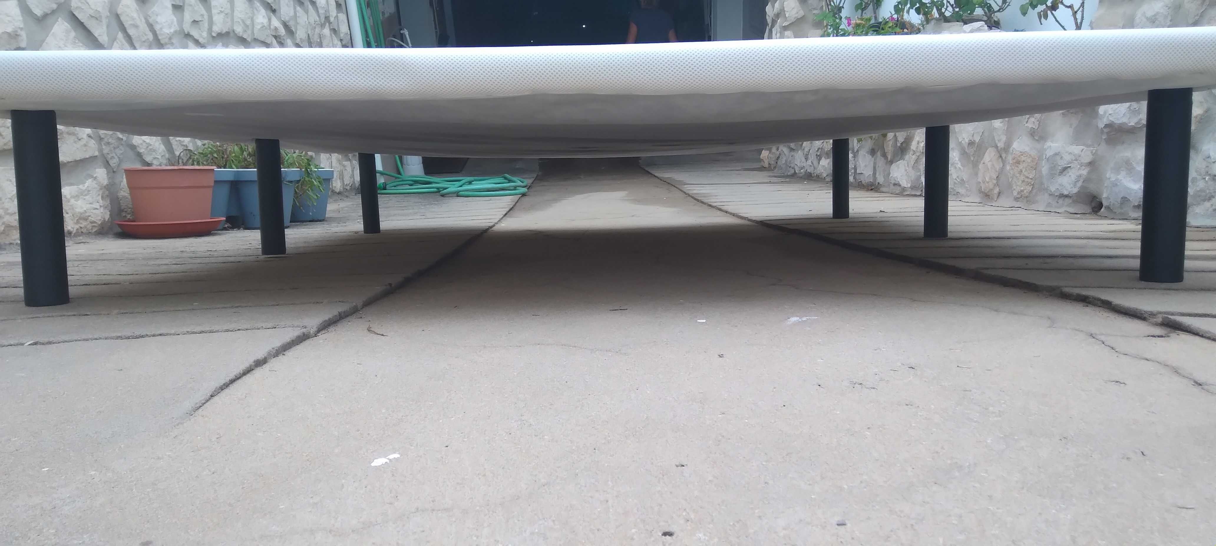 Estrado como novo 160x200