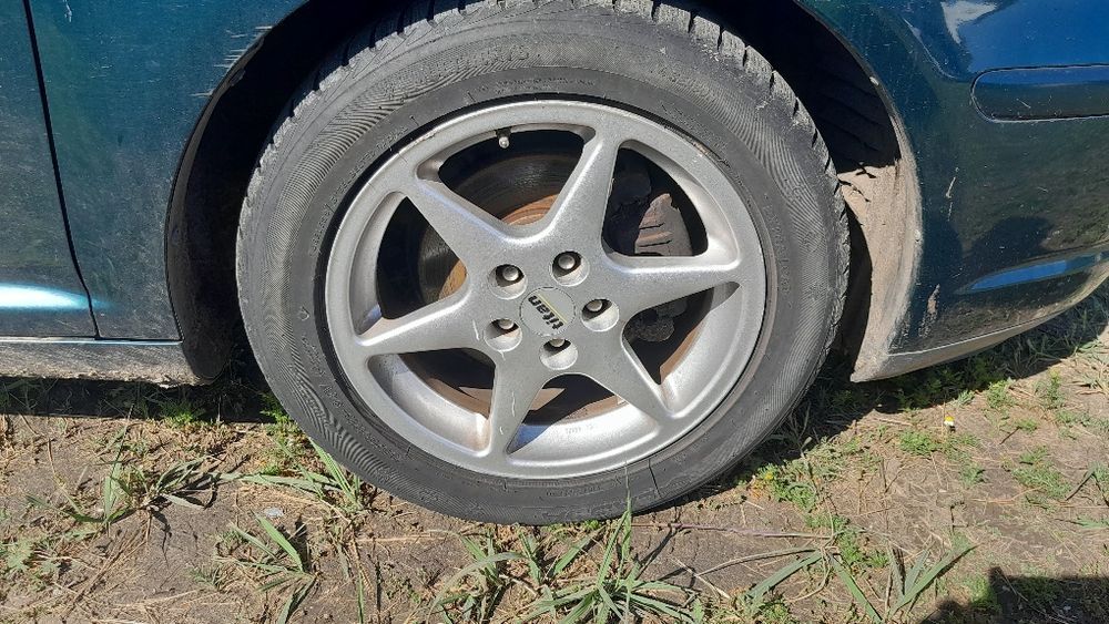 Koła 5x100 toyota avensis t25 et38 opony całoroczne 205/55R16