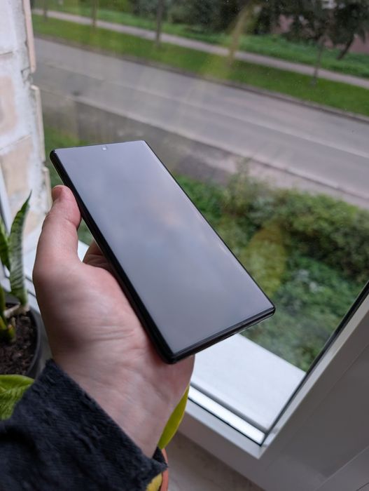 Продам Google pixel 6 pro. 12/128 GB.Neverlock.+eSim.