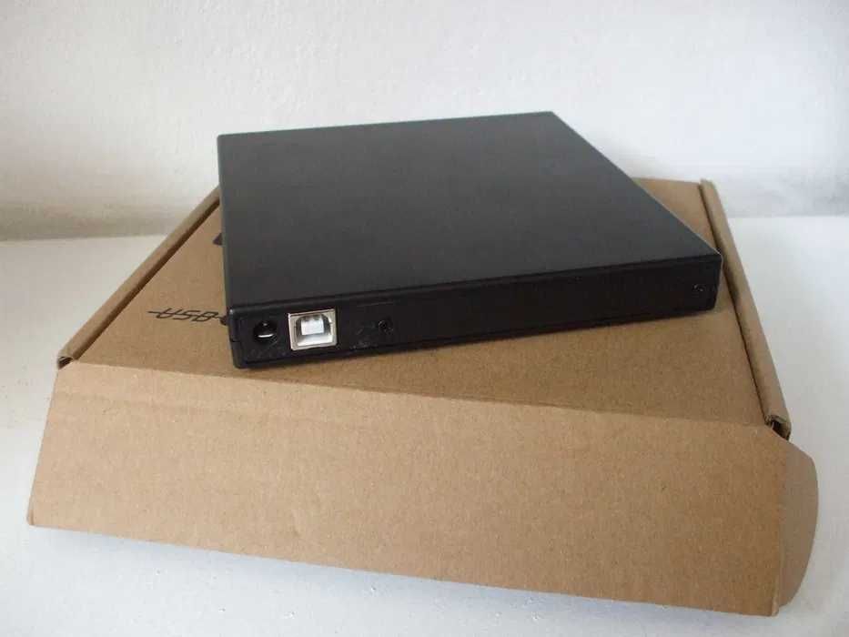 Leitor e Gravador de CD DVD±RW Externo - USB - RECONDICIONADO A+++