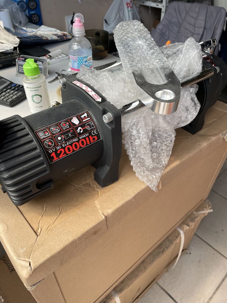 Лебідка Електрична  12/24v 12000