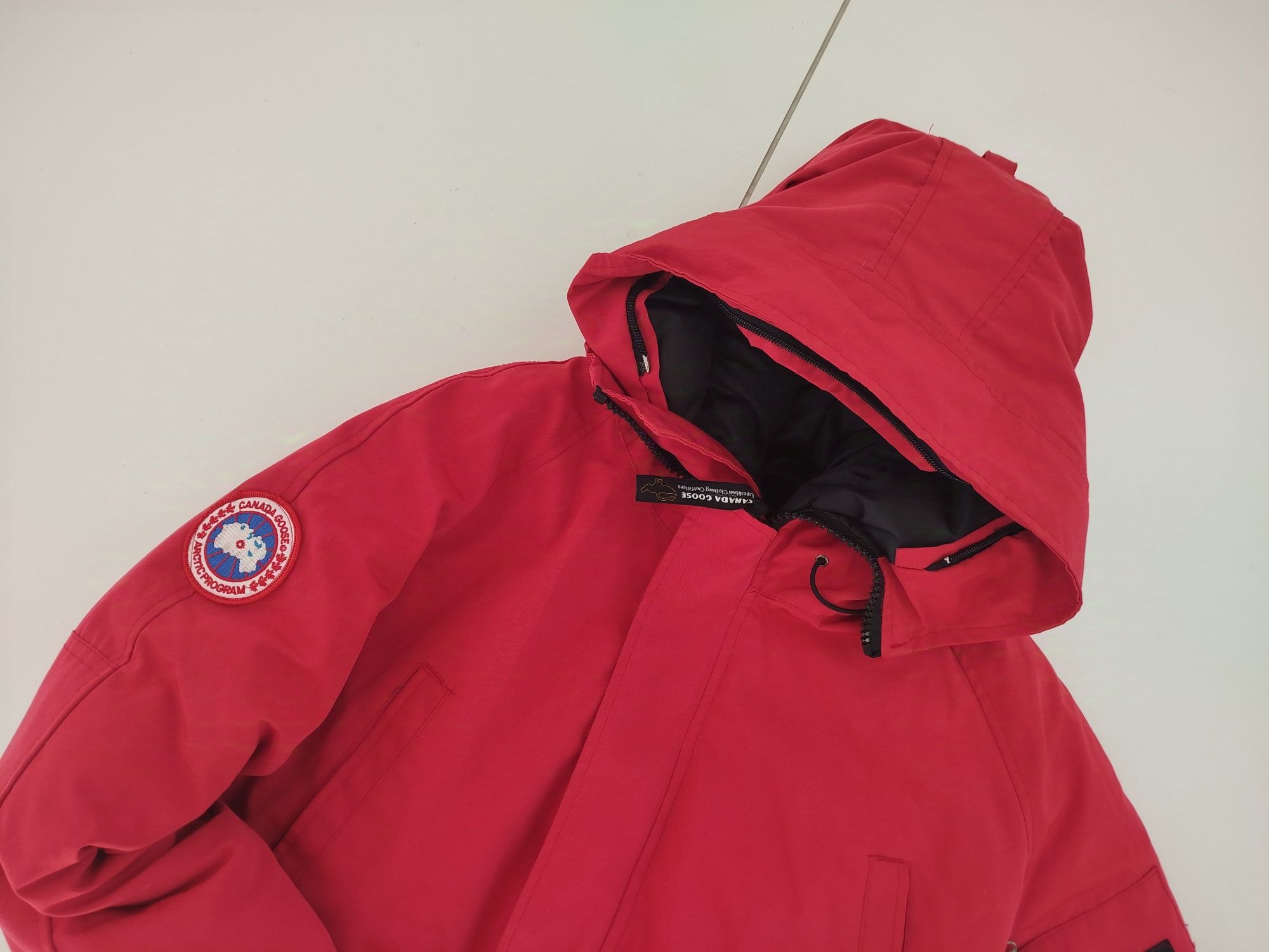 Canada Goose damska puchowa kurtka Bomberka S