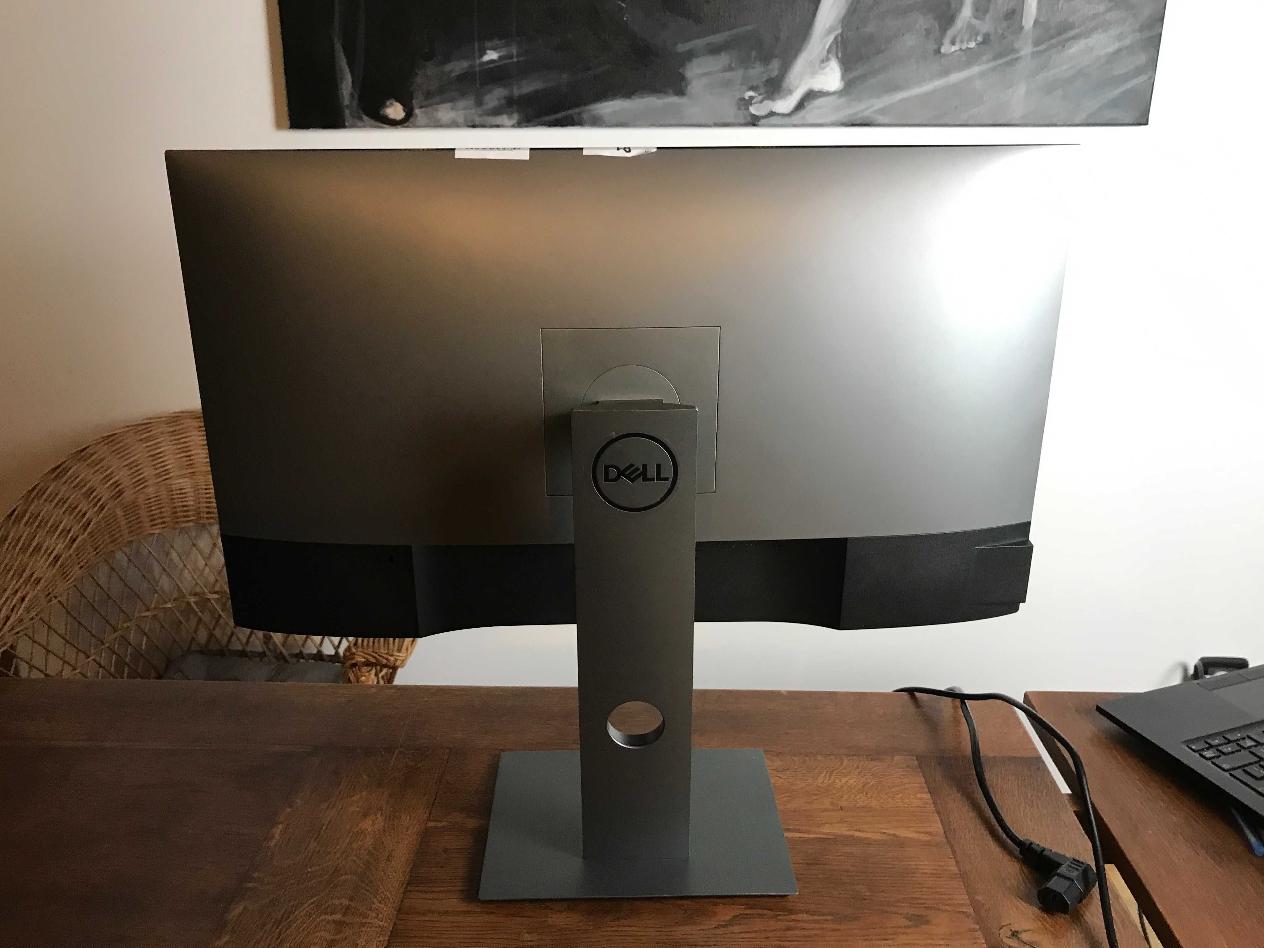 Monitor LED 27” DELL U2719D 2K WQHD IPS HDMI DP FV 23% wysyłka