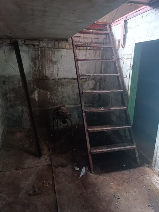 Продається гараж цегляний 26 м2, вул. Дружківська 12.