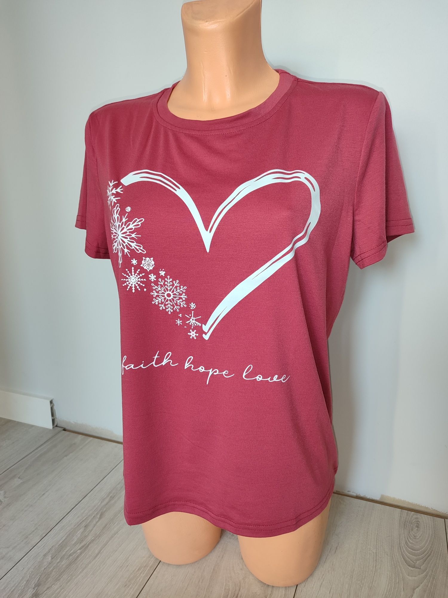 T-shirt serce M srebrne