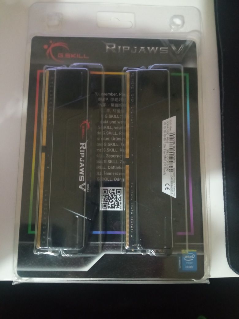 8GB RAM DDR4 4x2