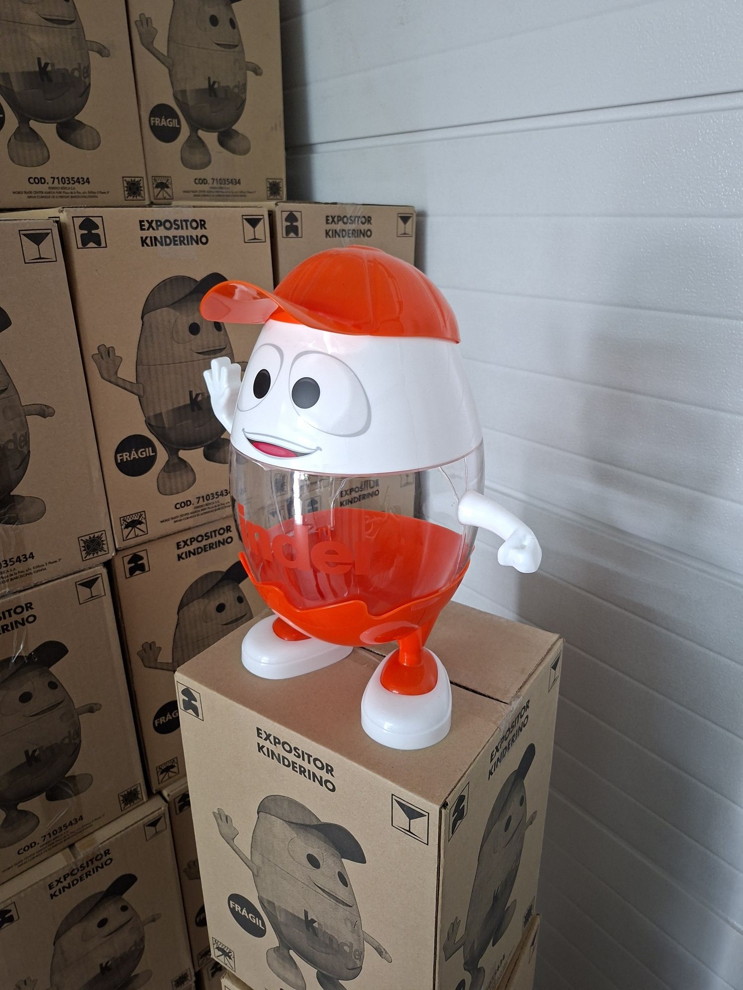 Expositor Kinder