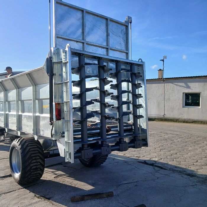 Rozrzutnik obornika Moskit 3