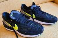 Nike Waffle One Black Volt