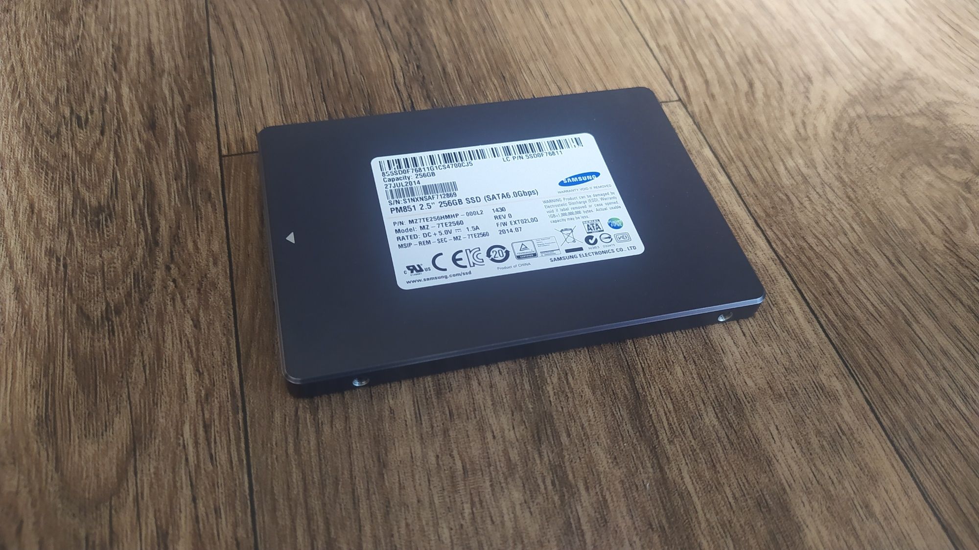 SSD 256GB Samsung PM851 2.5" SATAIII MLC (MZ-7TE2560)