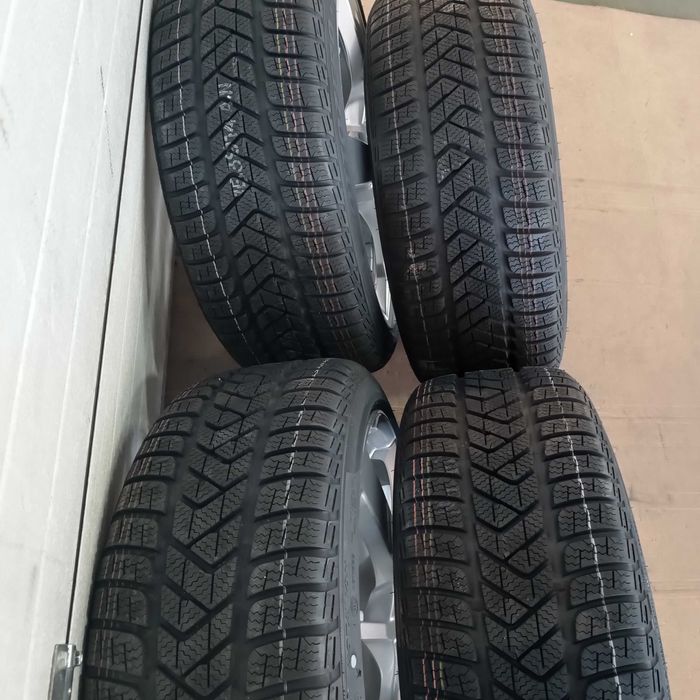 Koła Zimowe Felgi 19" 5x112 Audi TT 8S 8J A3 S3 TTS 225/40/R19 NOWE