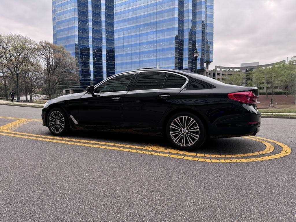 2017 BMW 5 Series 530i