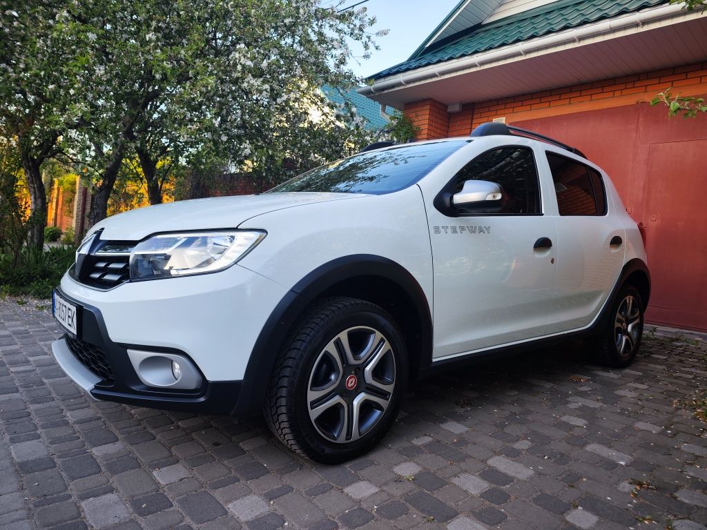 Sandero StepWay стан НОВОГО