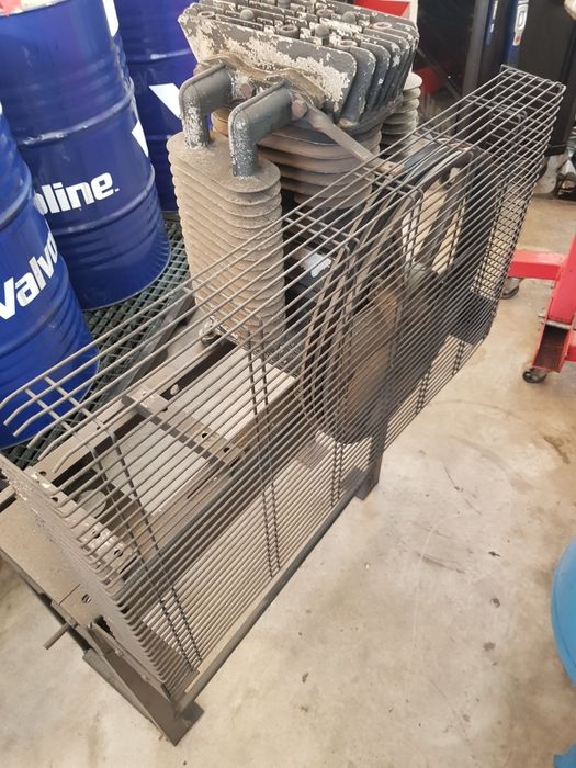 Compressor trifásico sem depósito.