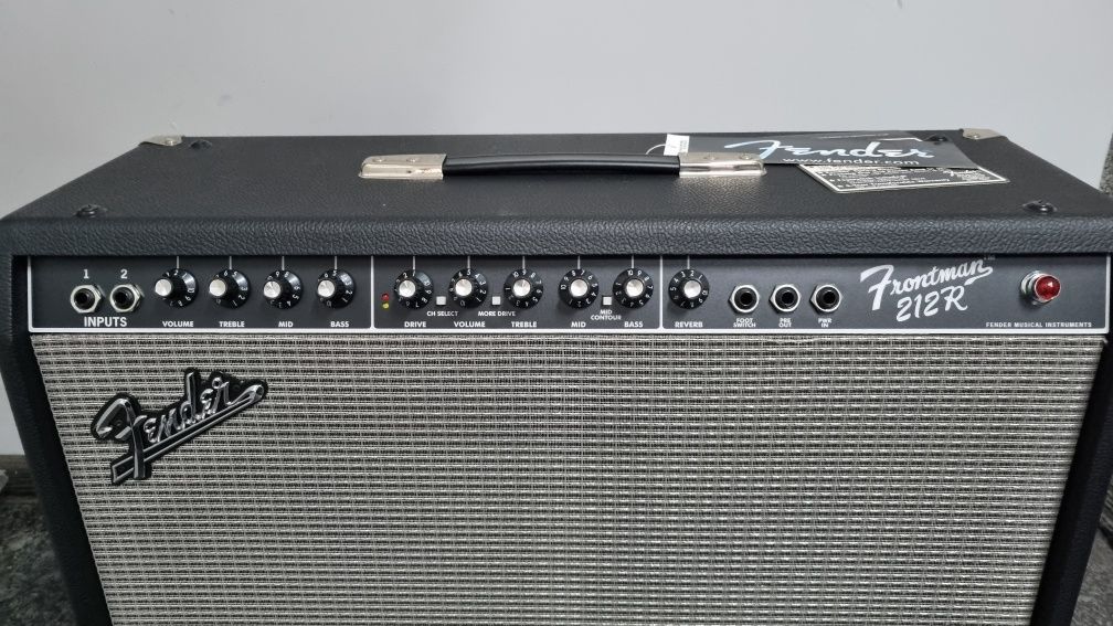 Wzmacniacz Fender Frontman 212R