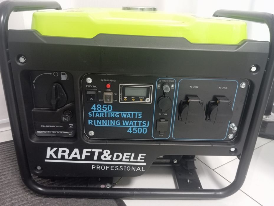 Бензиновий генератор