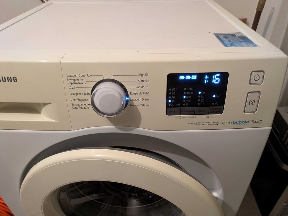 Máquina de lavar roupa Samsung 8Kg [Funciona mas com alguns problemas]