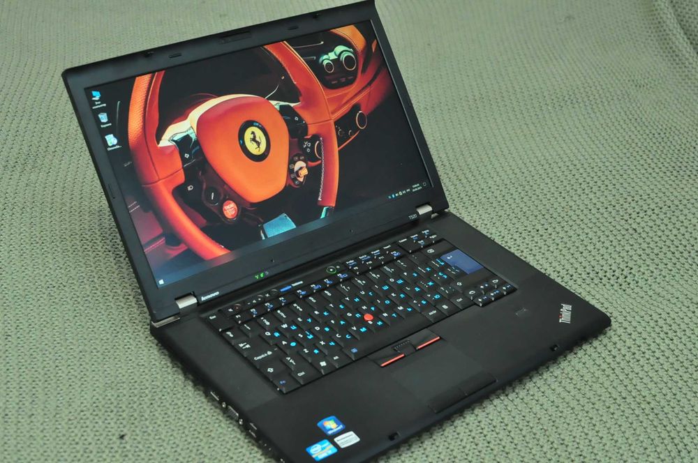 Игровой  ноутбук Lenovo t520 (Core i7/12Gb/500Gb/NVIDIA 2Gb))