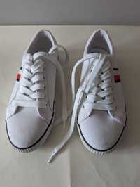 Trampi damskie Tommy Hilfiger 39