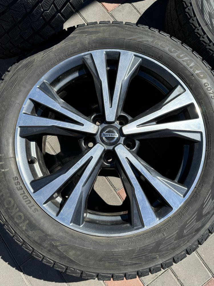 Nissan Rogue X- Trail T32 Qashqai j11 2019 Диски з резиною 225/60 R18