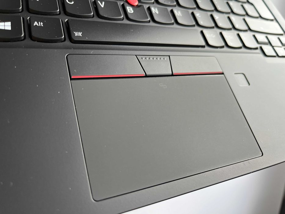 Lenovo THINKPAD X1 CARBON 7TH i5-8265U 16/256GB SSD Fhd W11P LTE FV23%