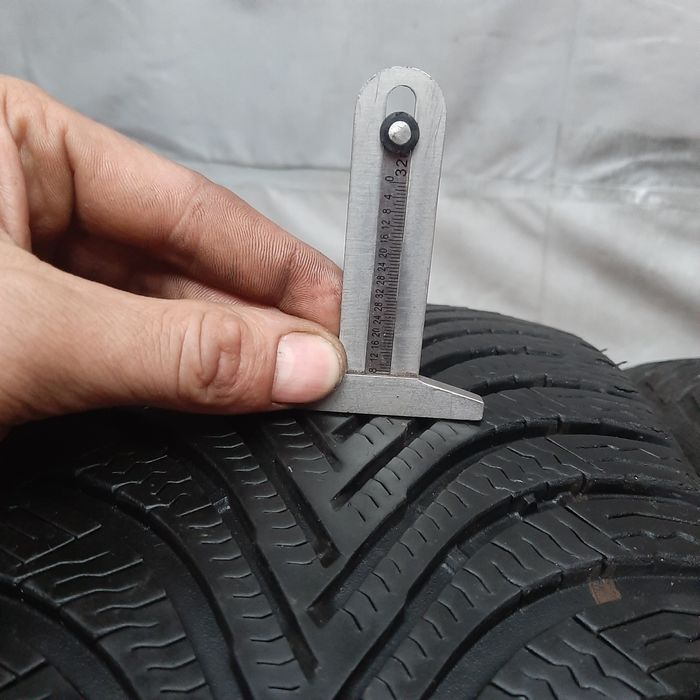 Opony Zimowe Michelin 205/50R17 93H