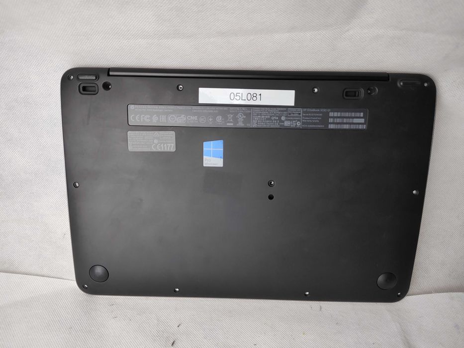 OKAZJA! | HP EliteBook 1030 G1 (3) | M5-6Y57 8GB | Na CZĘŚCI | FV23