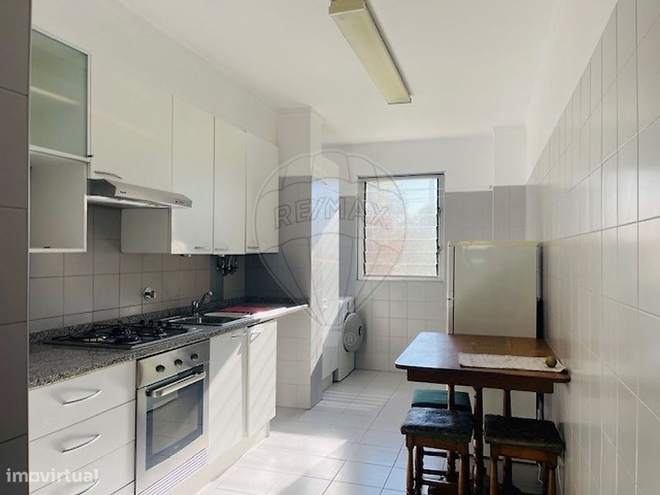 Apartamento T2 para arrendamento