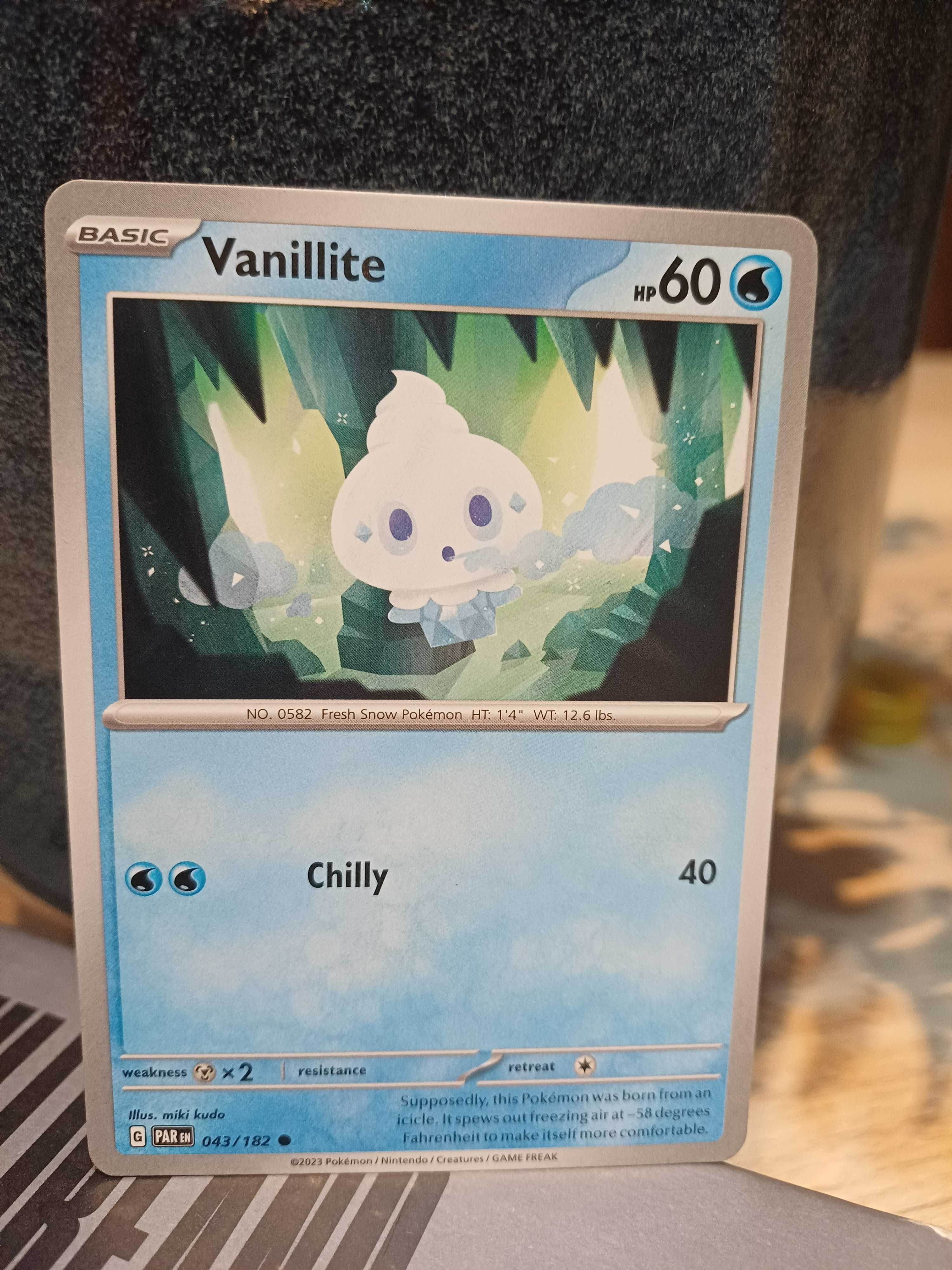 Carta Pokémon Vanillite 042/182
