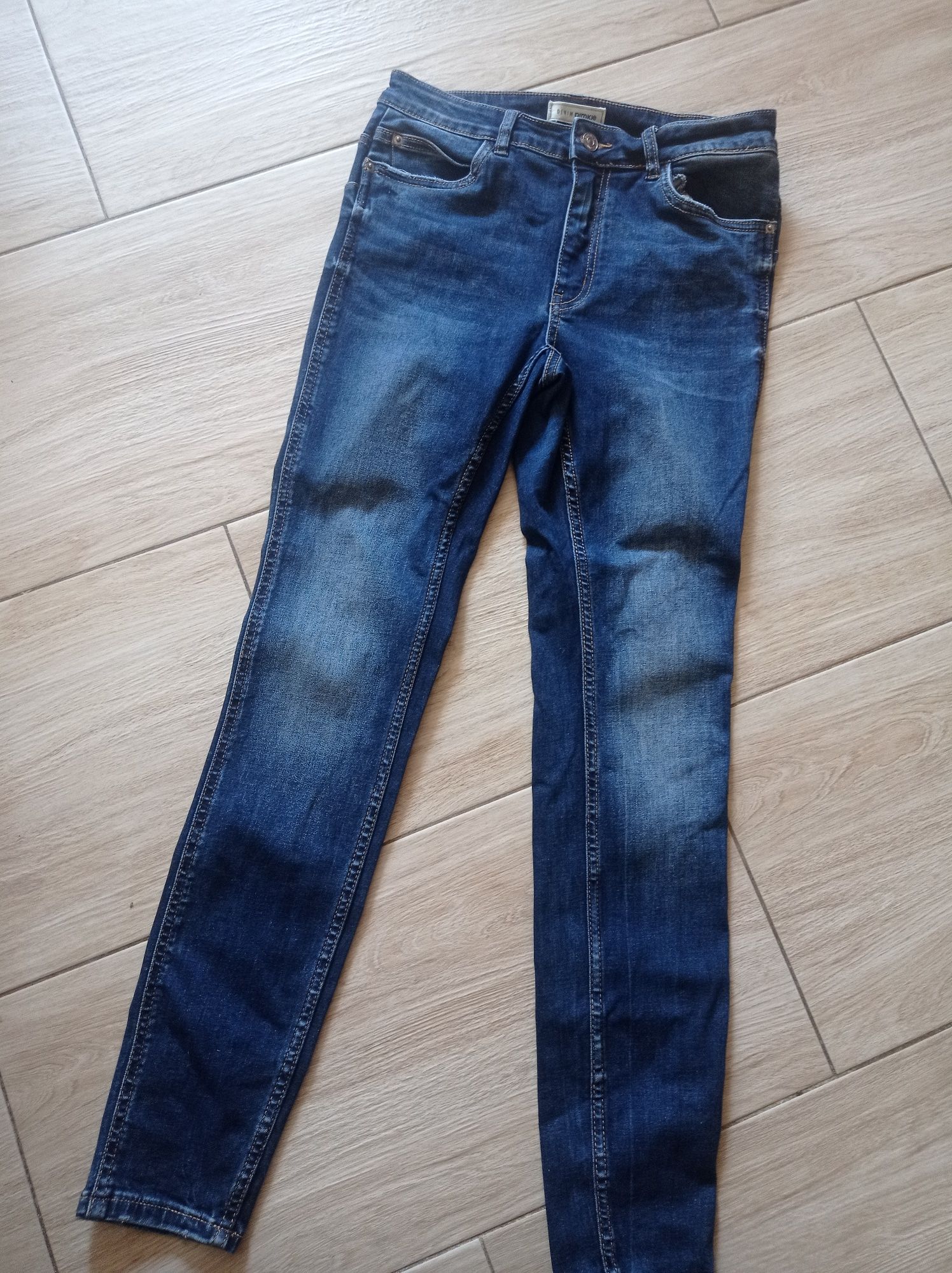 Spodnie rurki jeansowe