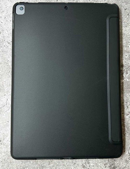 Планшет IPad 9 64gb + lte + чохол